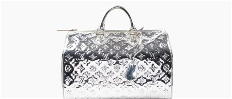 vestiaire louis vuitton bag|Louis Vuitton clothing store.